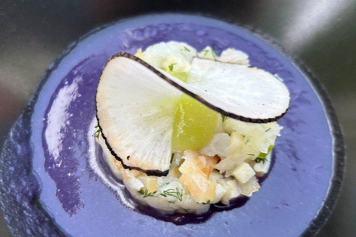 パリの高級グルメ・ダイニングバス体験「Bustronome Paris」