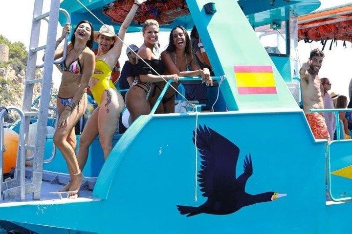 Mallorca Explorer: Grottor, klippor och vikar med båt