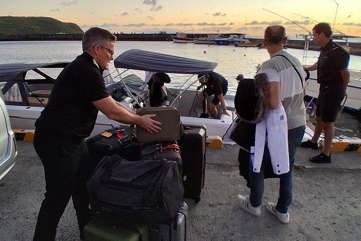 セントルシアのプライベート空港およびホテル送迎