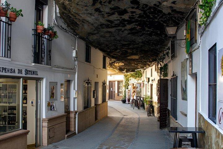 Explore Ronda and Setenil with Private Transportation
