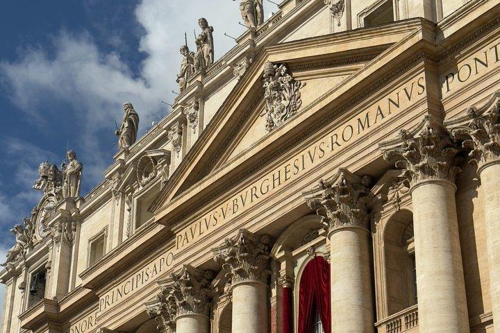 Experiencia de descubrimiento de la basílica y cúpula de San Pedro con audioguía