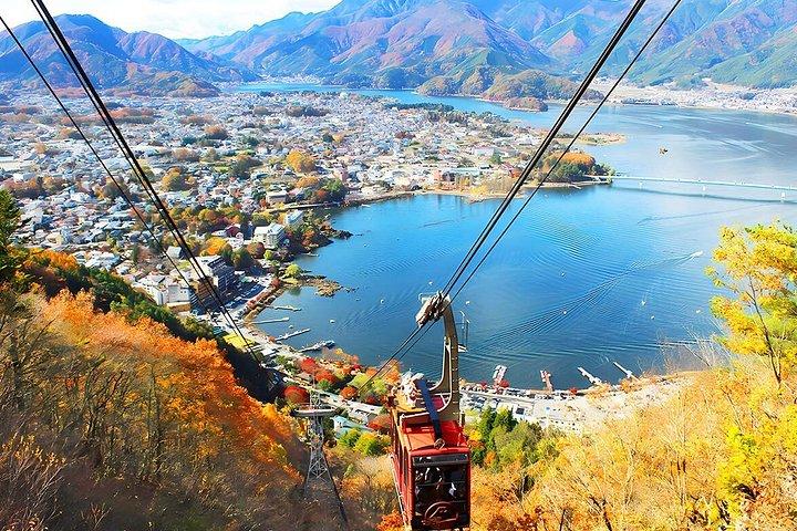 富士山日帰りツアー：加地加地ロープウェイ、忍野八海＆抹茶