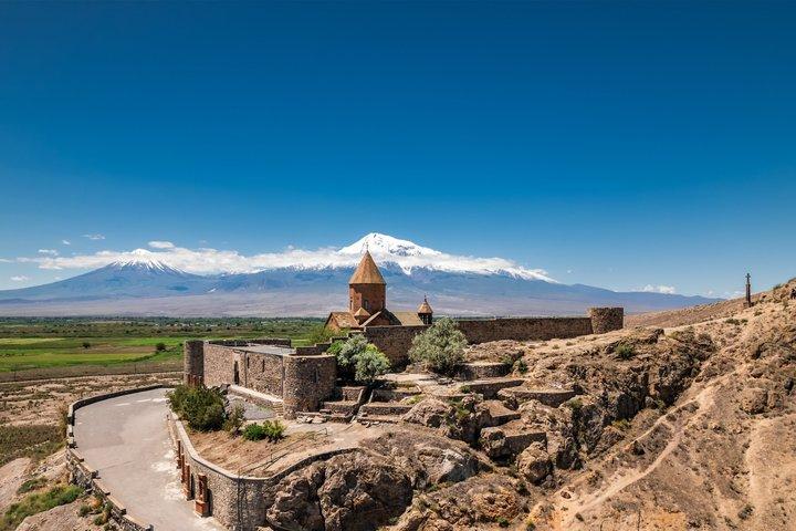 Khor Virap, Garni, Geghard mit Symphony & Lavash Baking
