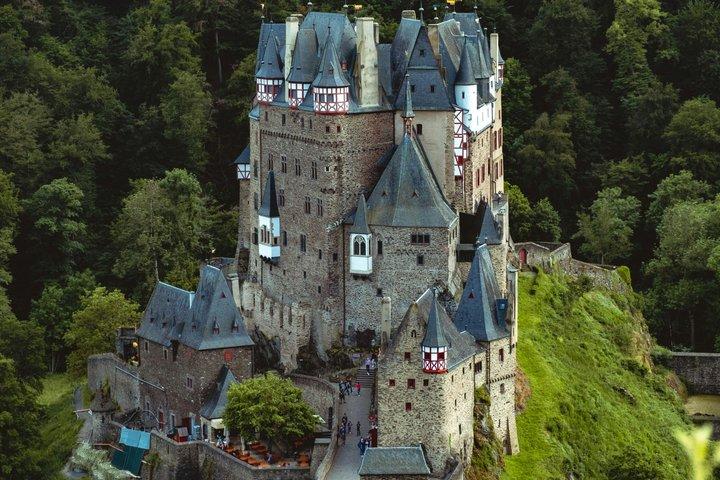 Private Eltz Castle and Cochem and Koblenz Tour from Frankfurt