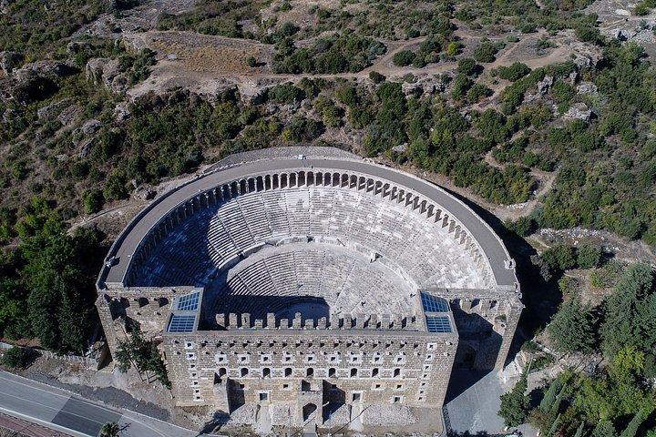 Privétour Perge, Aspendos, waterval ...
