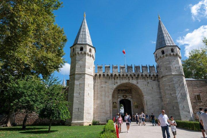 Explore Istanbul & Its Most Famous Landmarks Private Guided Tour