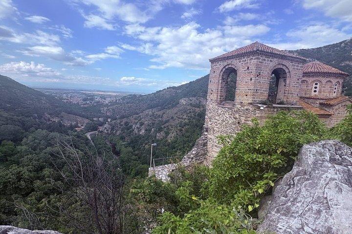 Tour della fortezza di Asen e del monastero di Bachkovo con degustazione di vini