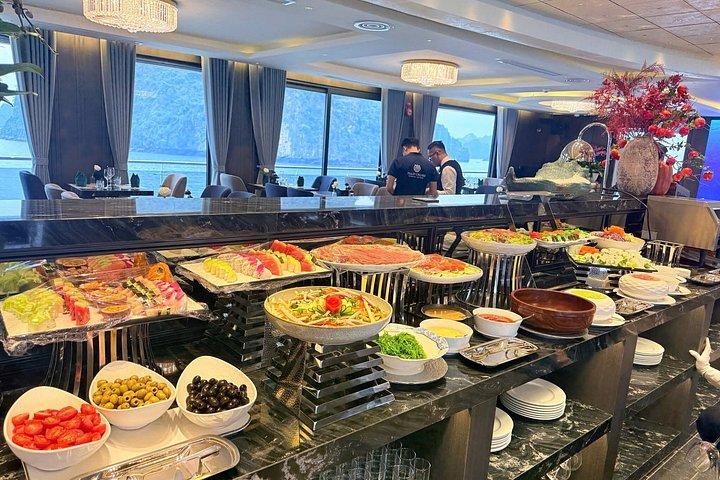 ハノイ発チューリップ豪華クルーズ1泊2日ハロンランハ湾