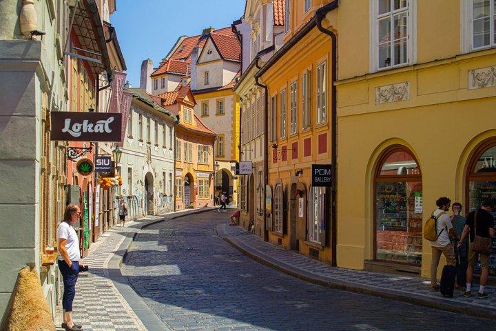 Prag: Malá Strana – Trädgårdar, berättelser och barockskönhet