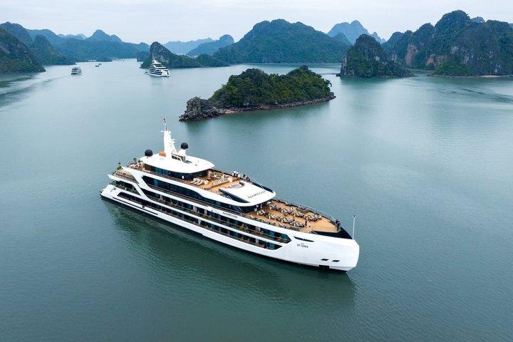 Croisière Ha Long Bay et Lan Ha Bay 2D1N sur Azura Premium Yacht