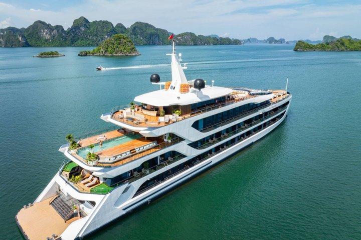 Croisière Ha Long Bay et Lan Ha Bay 2D1N sur Azura Premium Yacht