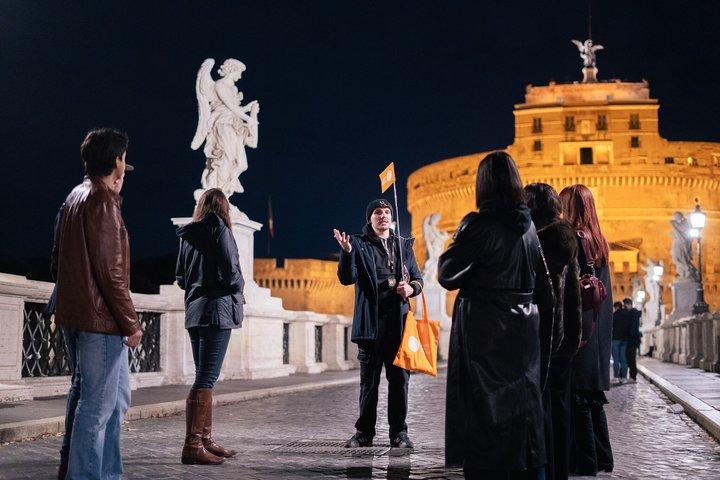Rome Night Walking Tour: Espíritos, Lendas e Roma Assombrada