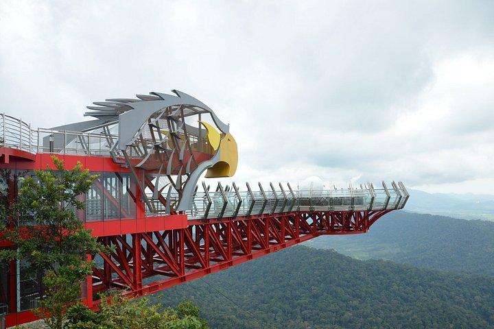 ランカウイケーブルカースカイブリッジとイーグルネスト体験