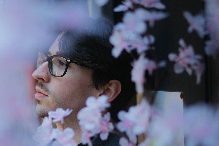 東京・歌舞伎町の夜と昼のポートレート撮影