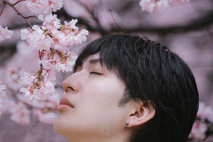 東京・歌舞伎町の夜と昼のポートレート撮影