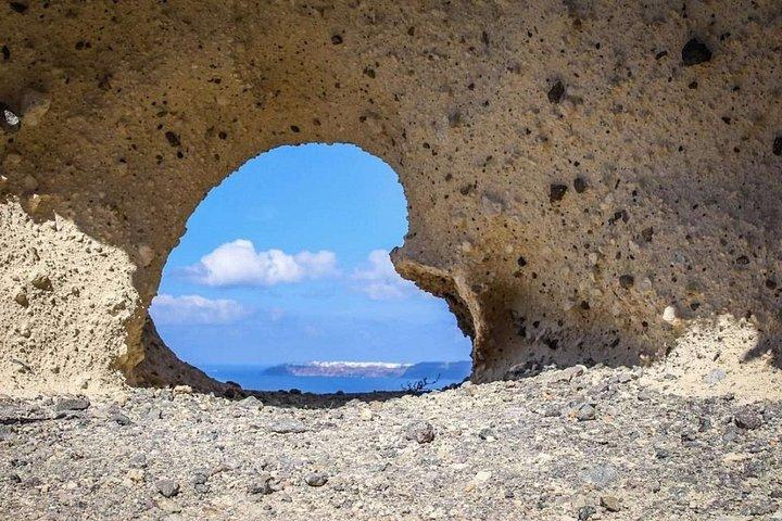 サントリーニ島：ワインテイスティング付きガイド付きATVツアー