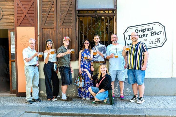 Praga: tour gastronomico della Rivoluzione di Velluto e storia del socialismo