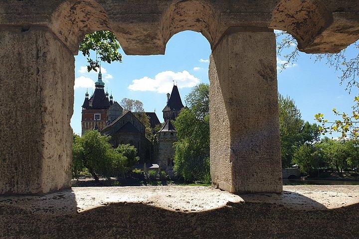 Private and Personalized Tours through Budapest