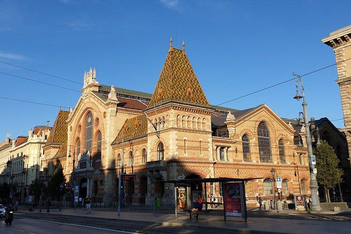 Private and Personalized Tours through Budapest