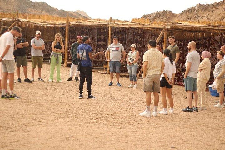 Sharm El Sheikh : 朝のATVクワッドバイクサファリからエコーマウンテンズへ