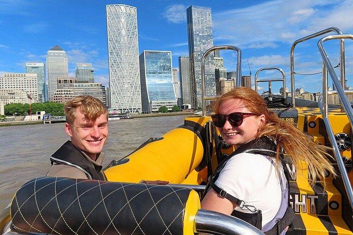 Bootstour mit dem Schnellboot : Uferpromenade ODER Westminster Pier - 70 Minuten