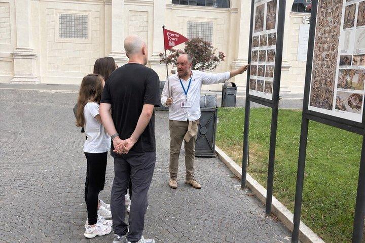 Vatican Museums Express Tour with Sistine Chapel and Wine Tasting