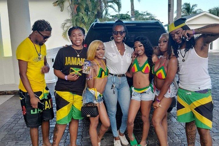 Montego Bay City Tour com comida local e paradas de lembranças