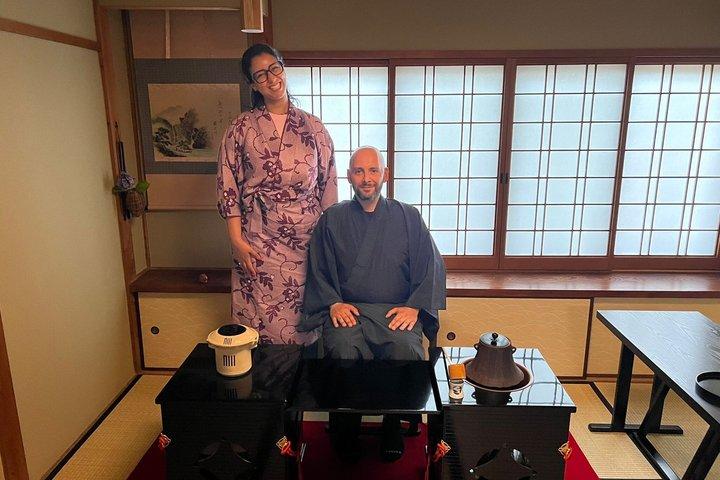 本格的な茶道（オープンセッション、最大8名様）テーブル＆椅子