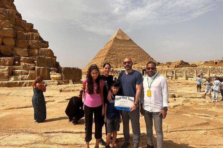 Excursion privée d'une journée dans les pyramides du Caire, le Sphinx, Saqqara et Memphis