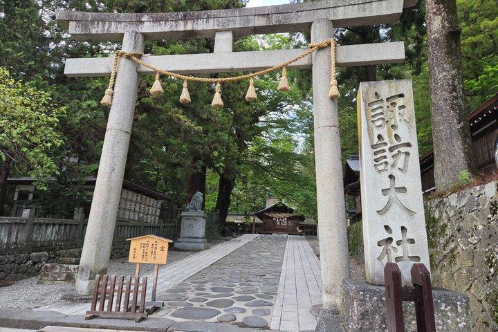 長野 : 下諏訪神社、石仏&歴史ある街歩き
