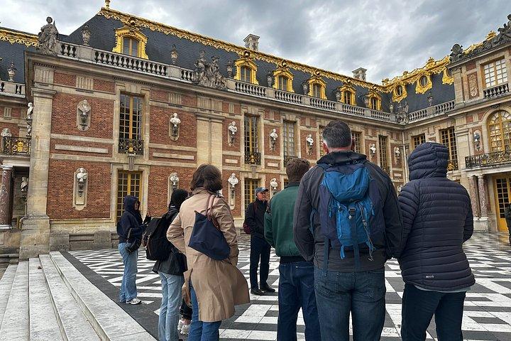 Visita guiada en grupo pequeño a Versalles desde París