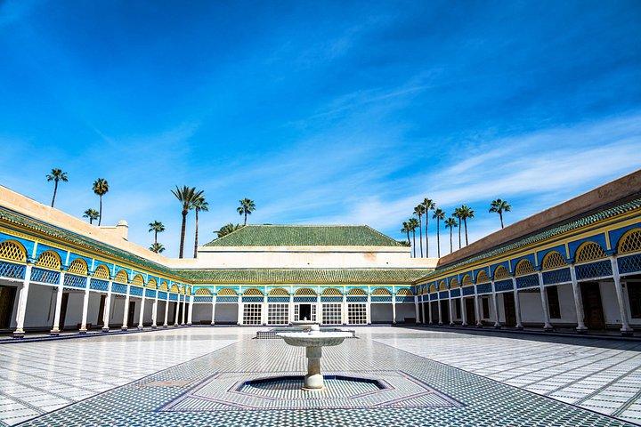 Marrakech Bahia Paladset Saadian Gravsteder og Koutoubia-moskeen