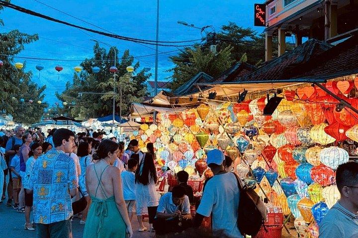 ボートに乗ってココナッツ ジャングル エコとホイアン市内ツアー