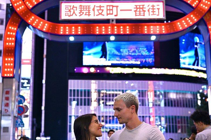 東京 : 新宿プライベート撮影ツアー＆インスタント写真