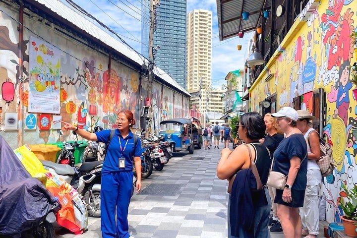Visite à pied du quartier chinois avec Street Art