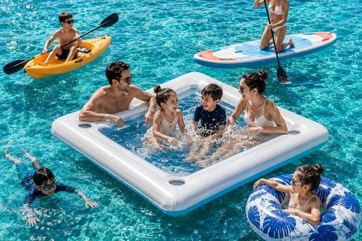 Phi Phi Maya en Maithon door Indigo Luxe Catamaran in Phuket