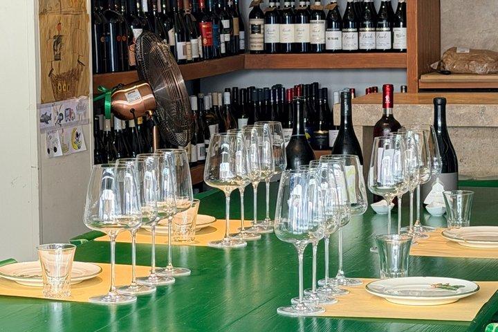 ヴィネリア・ワイン・バーでのプーリアワイン試飲体験