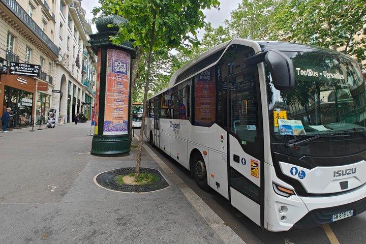 Versailler Nachtbrunnenshow mit Transport aus Paris