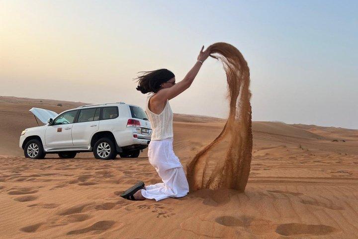 Privat Morgon Ökensafari med Camel Ride Falcon Foton