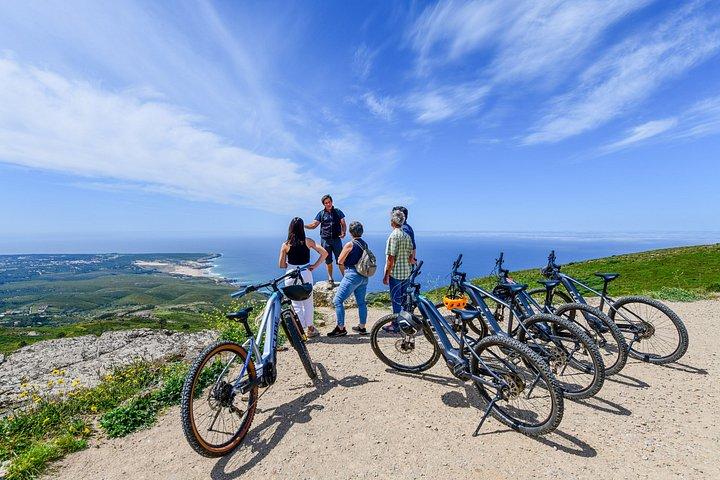 Lisbon : 魔法のシントラ・カスカイe-Bikeツアー