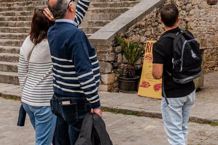 Girona: een rondreis langs geheimen, verhalen en de Arabische baden.