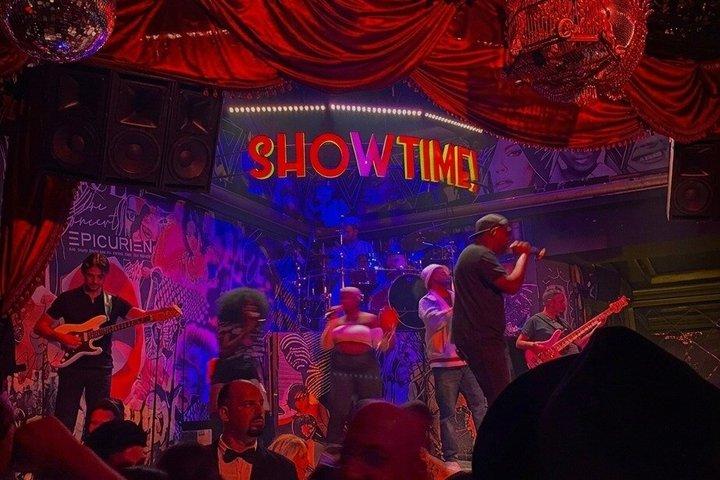 Marrakech: Nightlife Pub Crawl with Hotel Pickup
