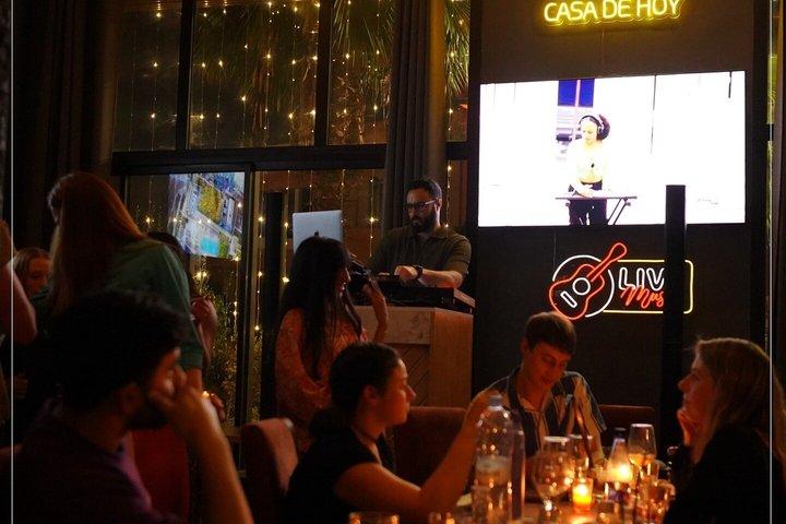 Marrakech: Nightlife Pub Crawl with Hotel Pickup