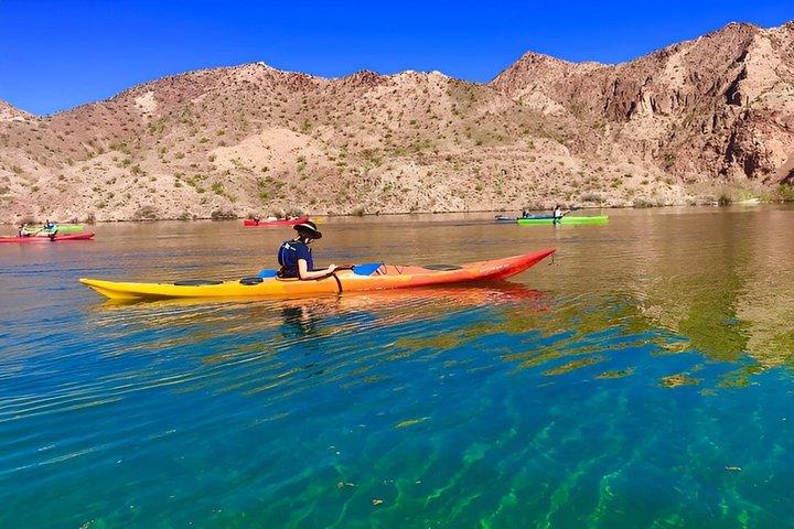 Alquiler de kayak autoguiado en Willow Beach