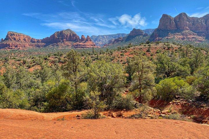 Sedona Red Rock Country Monuments Hike With Private Guide