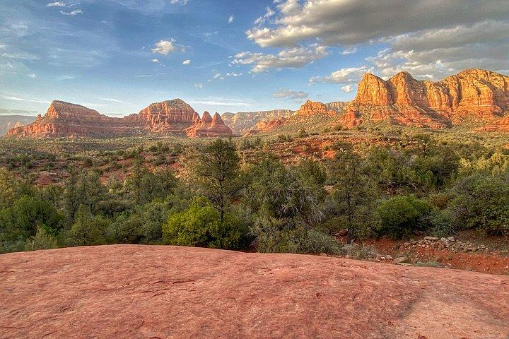 Sedona Red Rock Country Monuments Hike With Private Guide