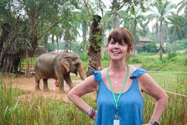 Destacado de medio día con elefantes (sin tocar) en Ao Nang