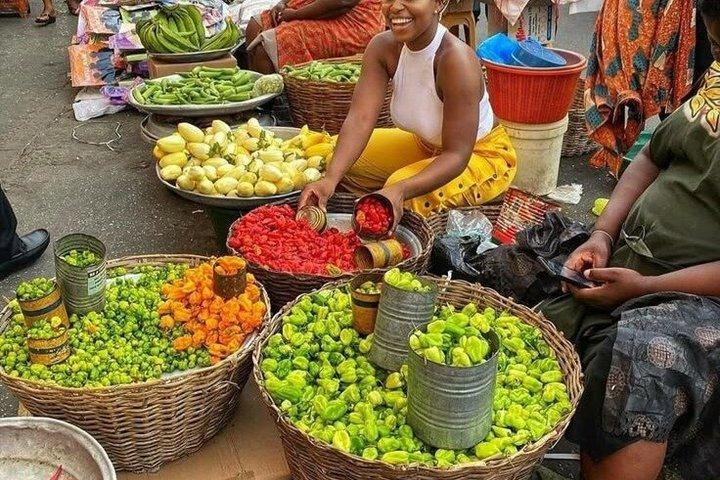 Tour por la ciudad de Accra en coche Explora lo mejor de la capital de Ghana