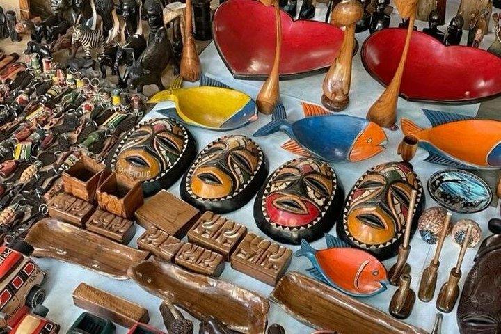 Tour por la ciudad de Accra en coche Explora lo mejor de la capital de Ghana