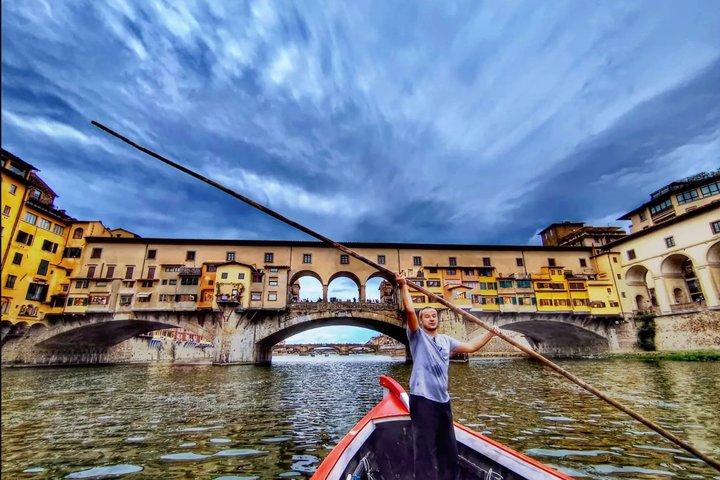 Experiencia de Tour en Barco en Góndola de Florencia